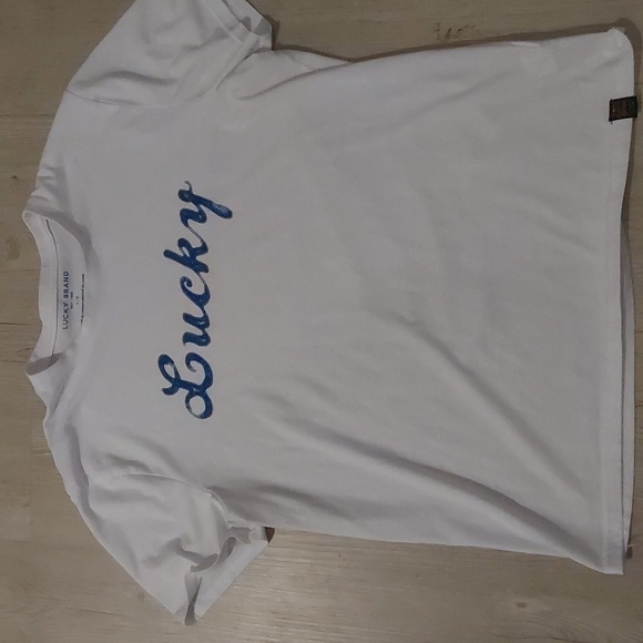 New Lucky Brand Graphic T-shirt size Large - Picture 9 of 10